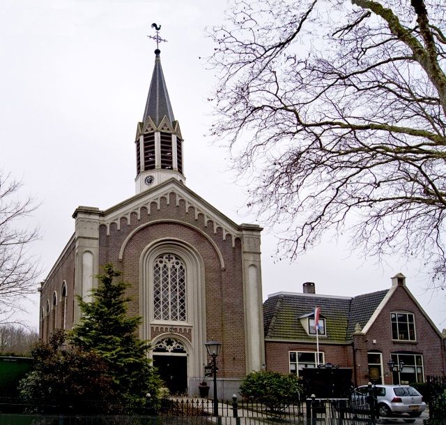 Het kerkje Bessie, waar wij elke donderdagavond bij elkaar komen om te schilderen.